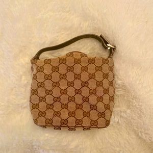 AUTHNTIC Gucci Mini Hobo Bag